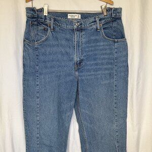 Abercrombie 90's straight ultra high rise jeans, women's size 33/16R